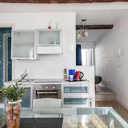 Ihomes Rialto-corte Del Calice-attico Vista Centro Daire *